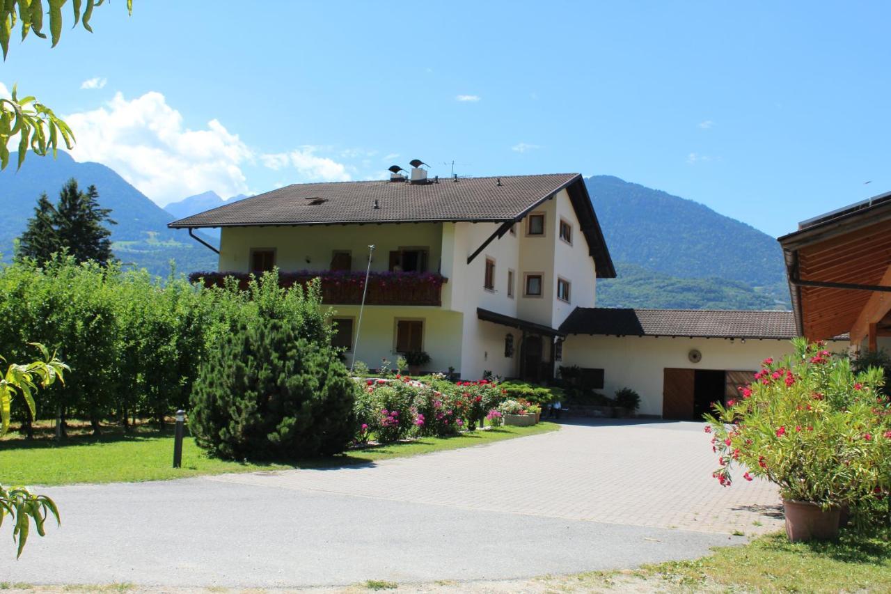 Gruberhof Bed & Breakfast Postal / Burgstall Dış mekan fotoğraf