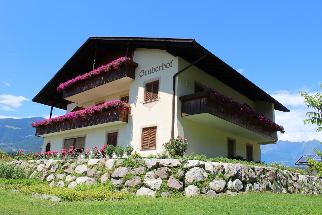 Gruberhof Bed & Breakfast Postal / Burgstall Dış mekan fotoğraf
