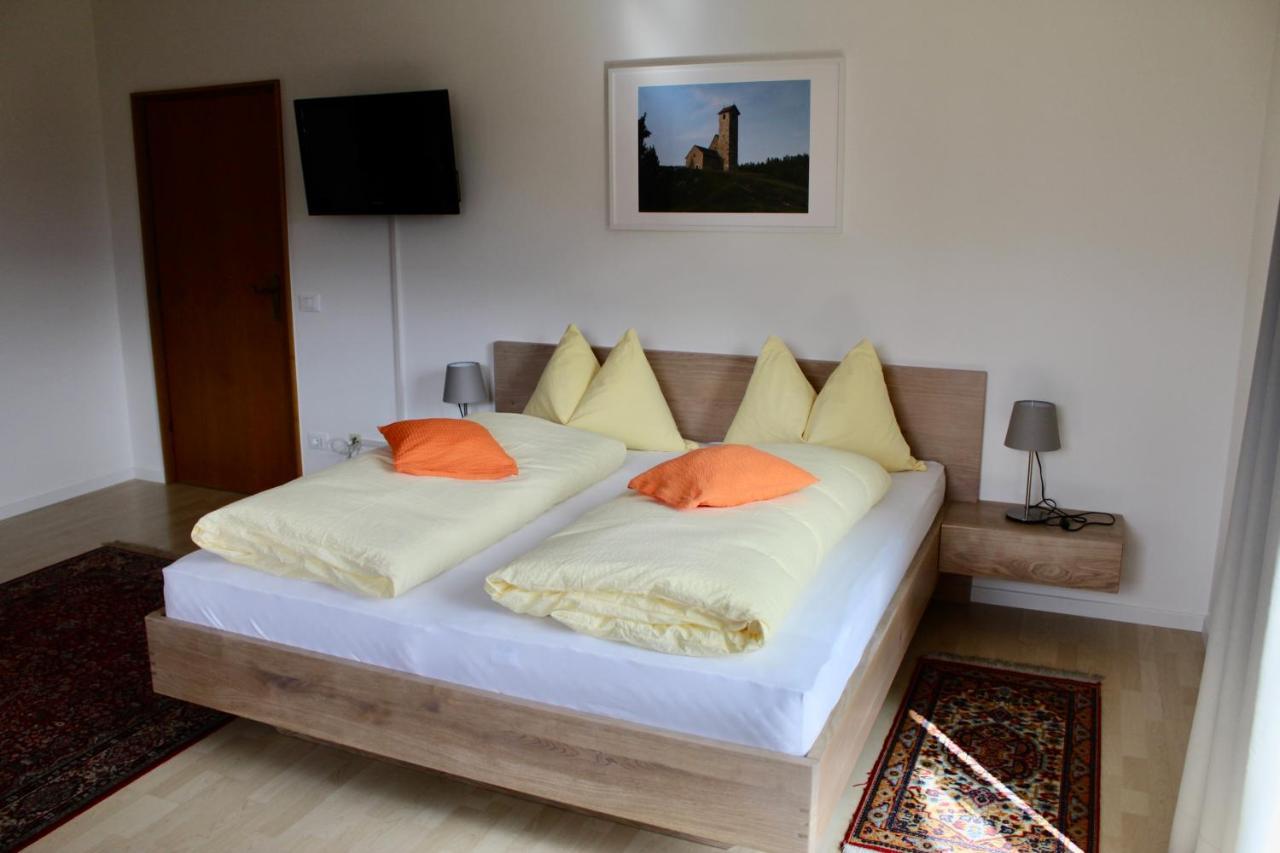 Gruberhof Bed & Breakfast Postal / Burgstall Dış mekan fotoğraf